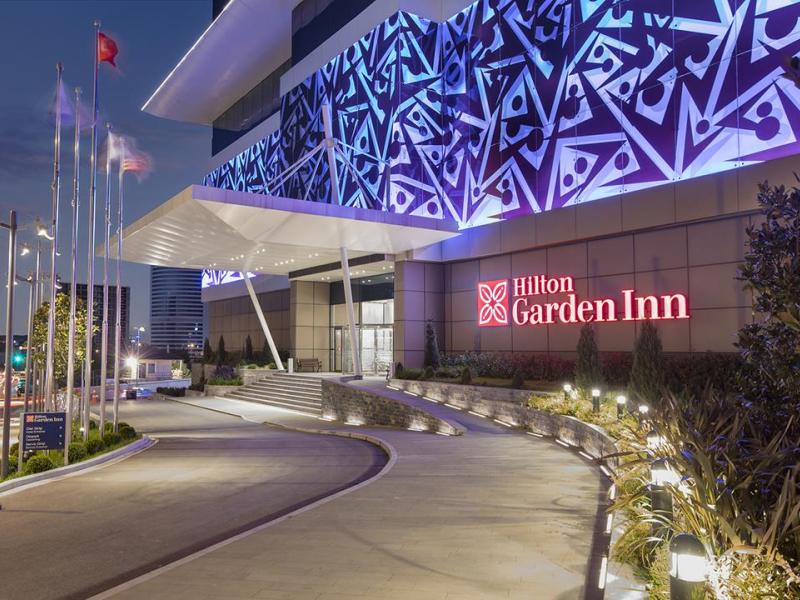 DoubleTree by Hilton Istanbul Umraniye