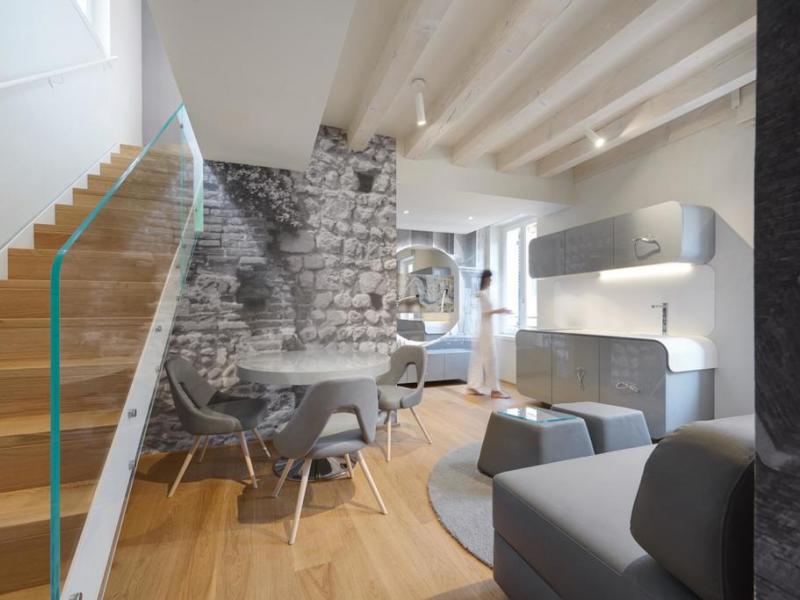 Lords of Verona Luxury Apartments