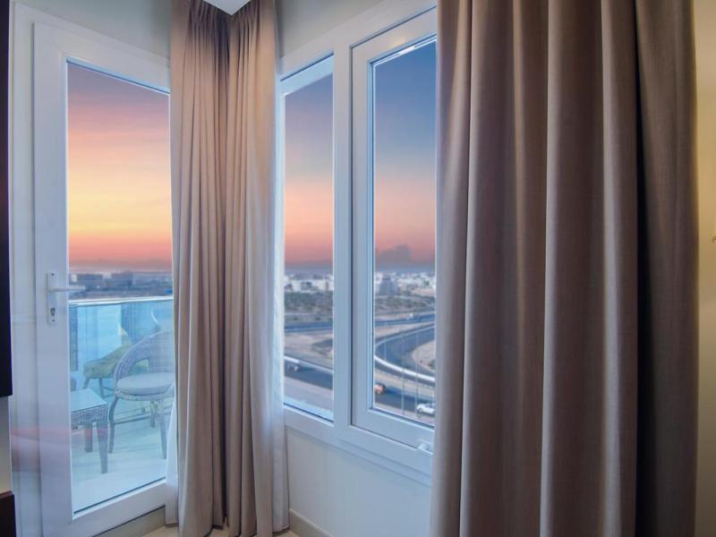 Al Murooj Grand Hotel