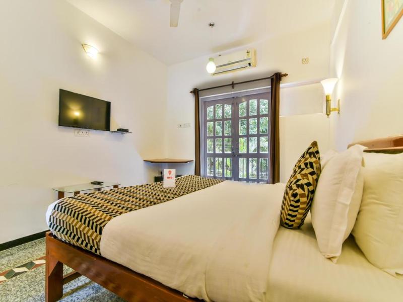 OYO 12018 New Image Inn