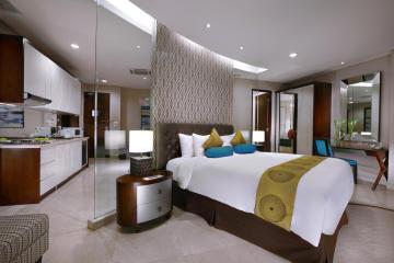 Отель The Grove Suites Индонезия, Джакарта, фото 1