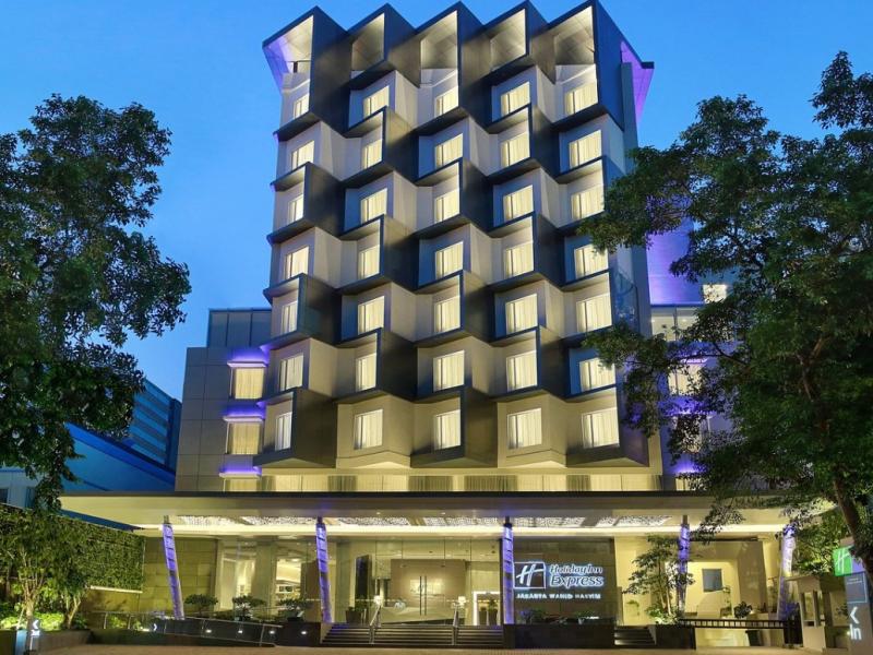 Holiday Inn Express Jakarta Wahid Hasyim