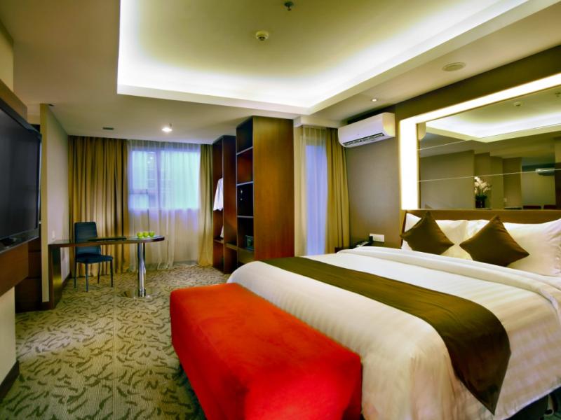 Aston Pluit Hotel & Residence