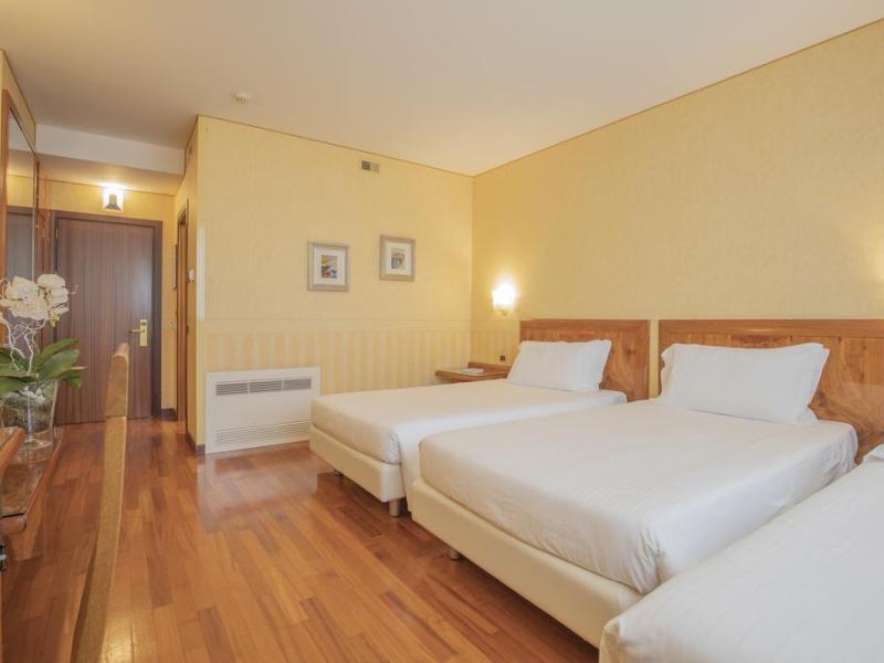 Montresor Hotel Tower