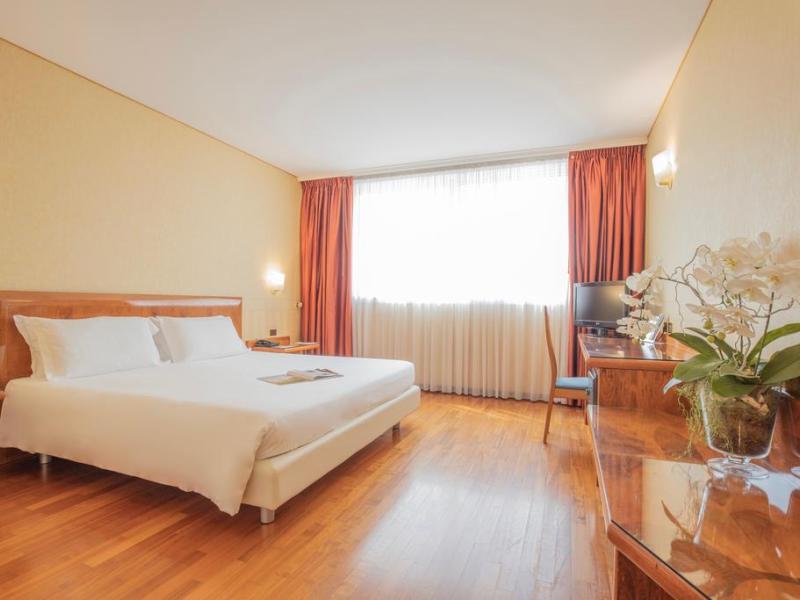 Montresor Hotel Tower