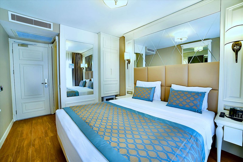 Beethoven Hotel & Suite