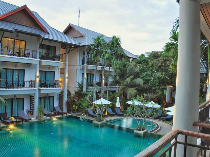 Navatara Phuket Resort