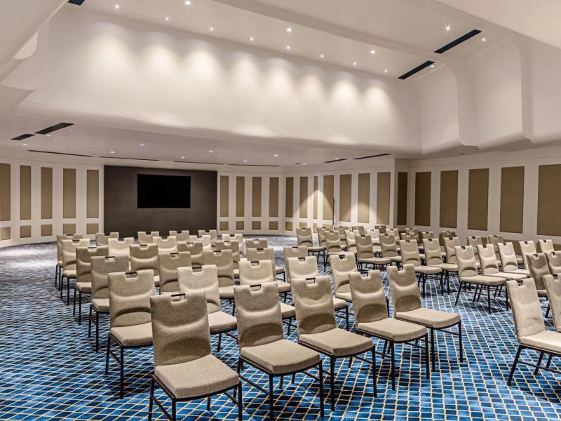 Paramount Hotel Dubai