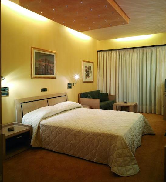 Centrotel Hotel