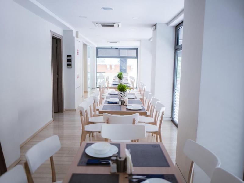 Piraeus Port Hotel