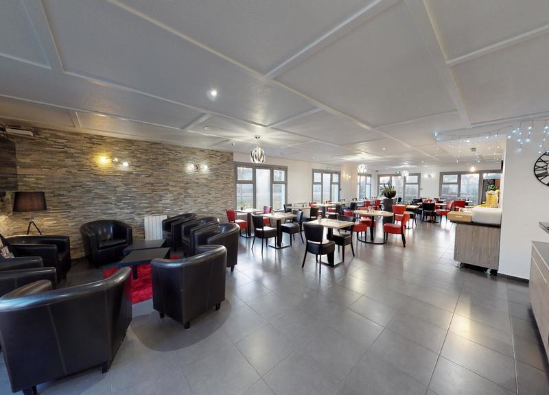 Hotel Kyriad Fontenay Tresigny