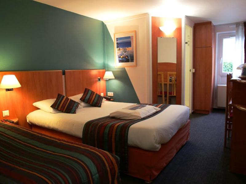 Hotel Kyriad Les Ulis