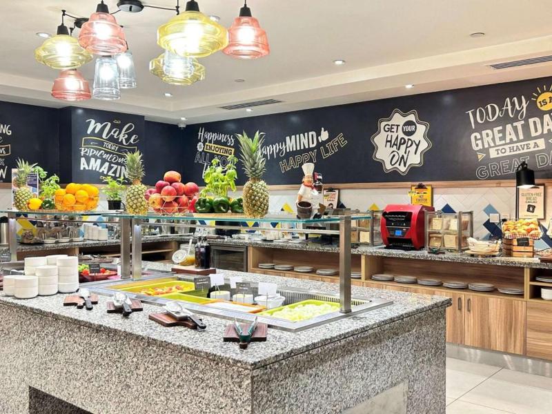 Hampton By Hilton Dubai Al Barsha