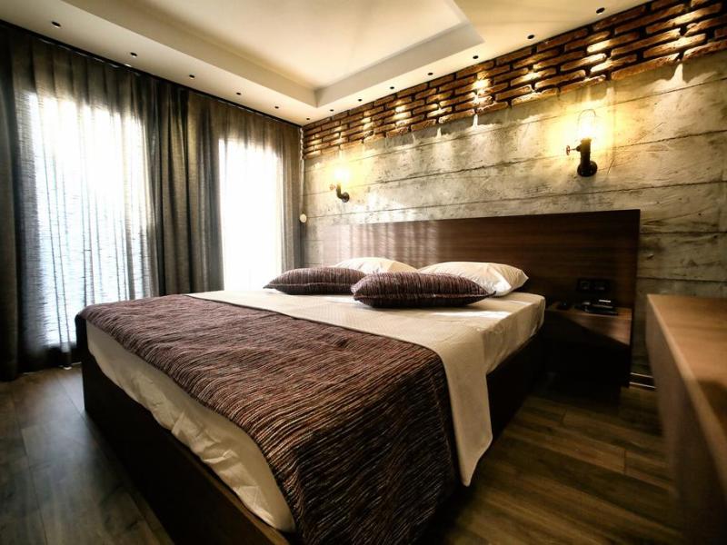 Elibol Hotel