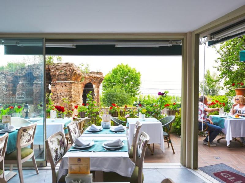 GLK Premier Sea Mansion Suites & Spa