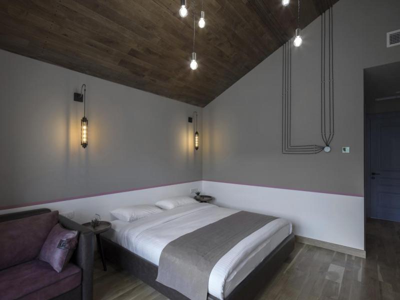 Hover Boutique Hotel