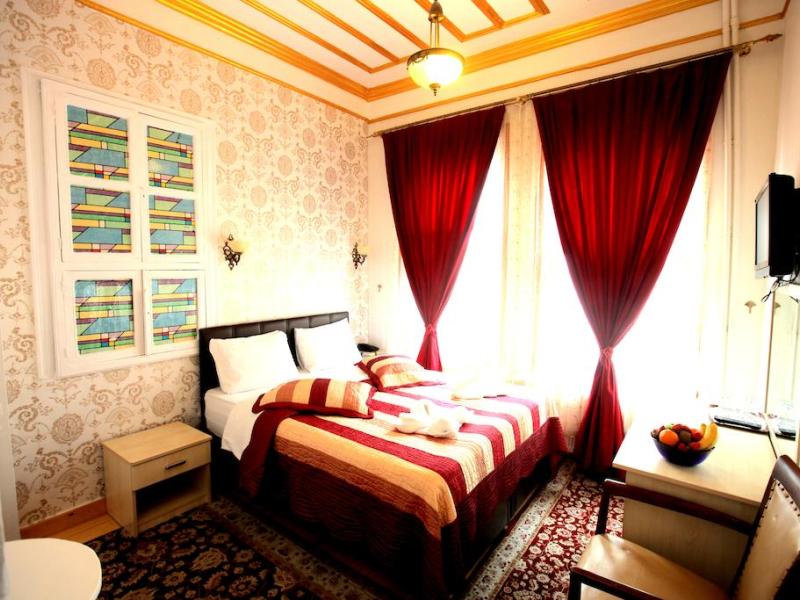 Le Safran Suite Hotel