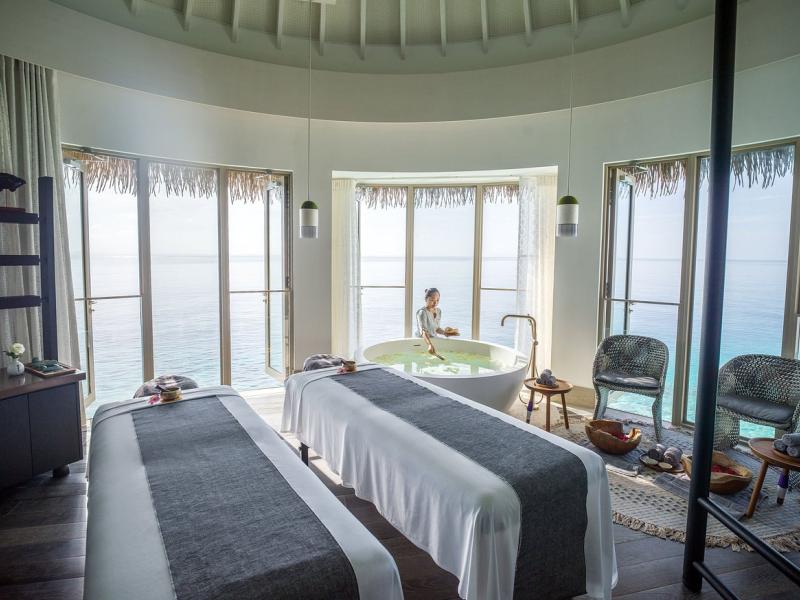 Intercontinental Maldives Maamunagau Resort
