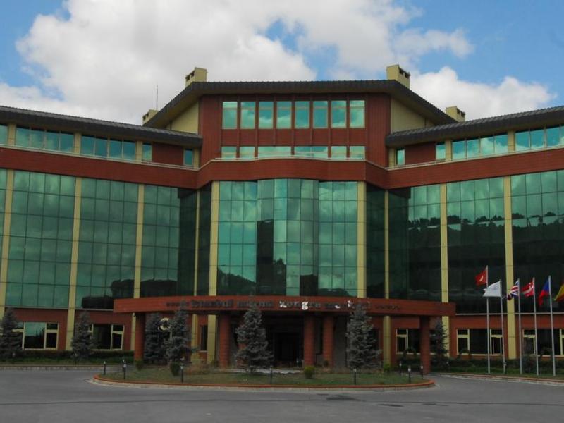 Marma Hotel