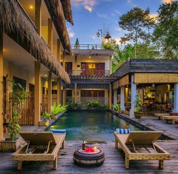 Alam Sembuwuk Resort