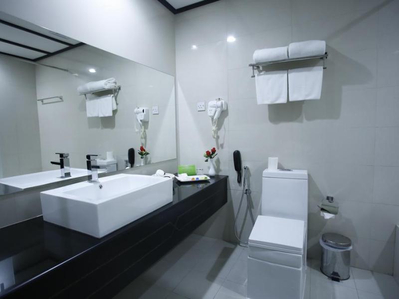 Crystal Palace Hotel