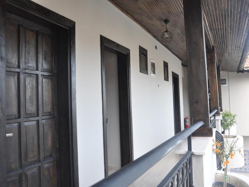 Derin Luxury Hotel