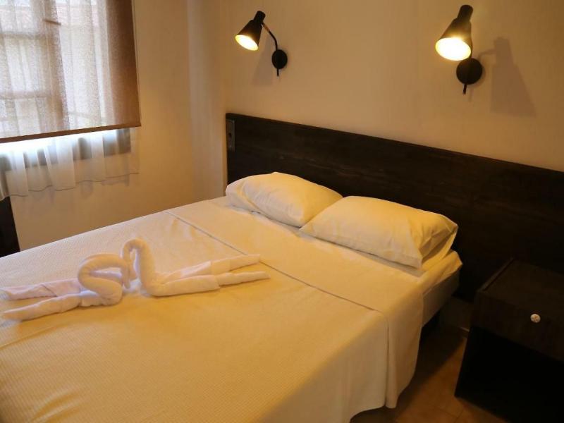 Derin Luxury Hotel