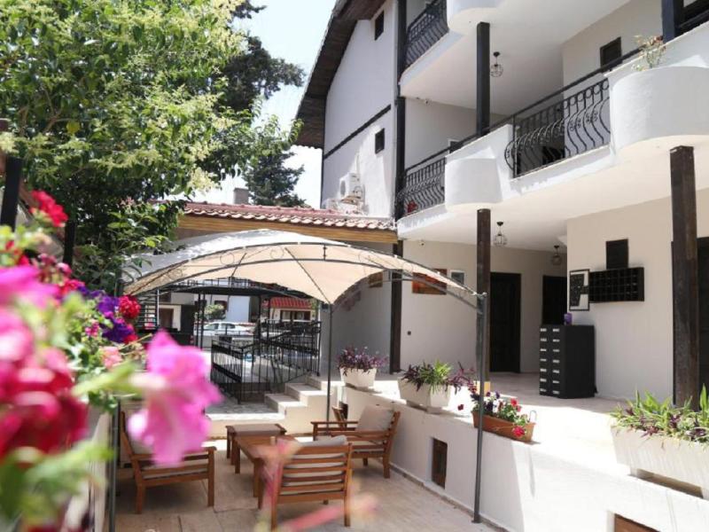 Derin Luxury Hotel