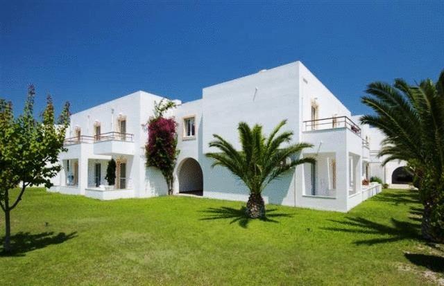 Alexandra Beach Hotel