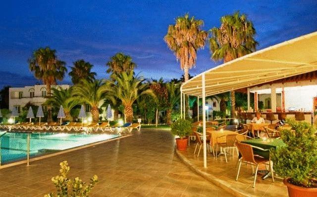 Alexandra Beach Hotel