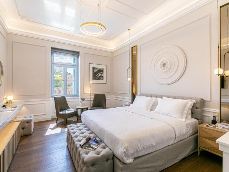 A77 Suites by Andronis