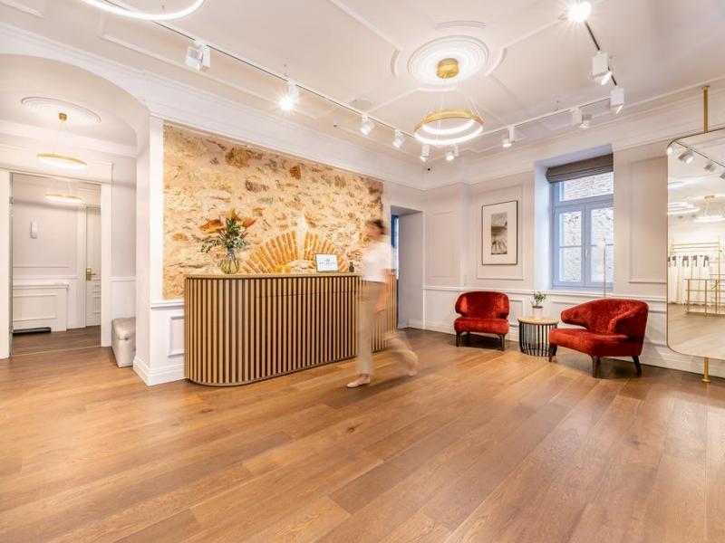 A77 Suites by Andronis