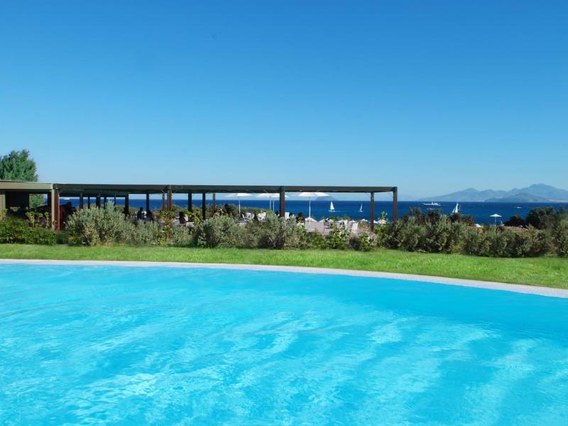 Atlantica Belvedere Resort & Spa