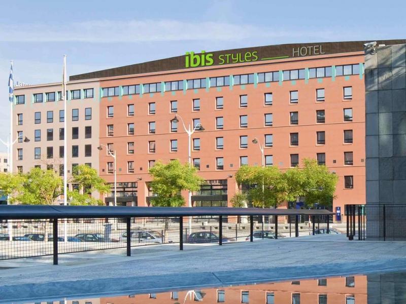 Ibis Styles Evry Cathedrale