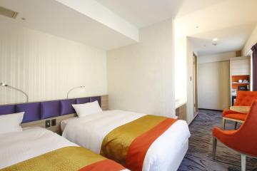 Отель Hotel Keihan Tenmabashi Япония, Осака, фото 3