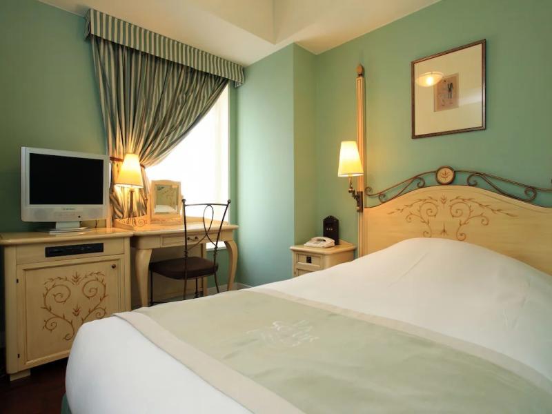 Monterey La Soeur Ginza