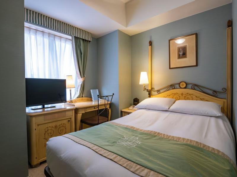 Monterey La Soeur Ginza