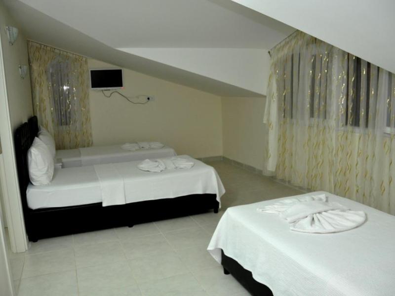 The Green Valley Hotel