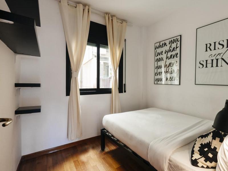 L`Arago by The Streets Apartments