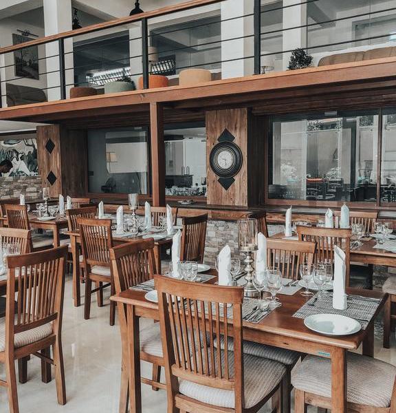 Pinnacle boutique villas