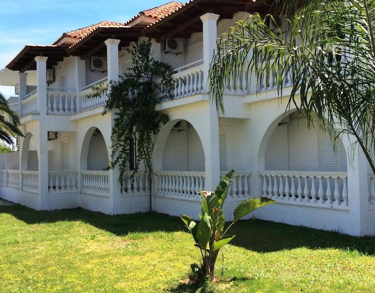 Mariana Hotel