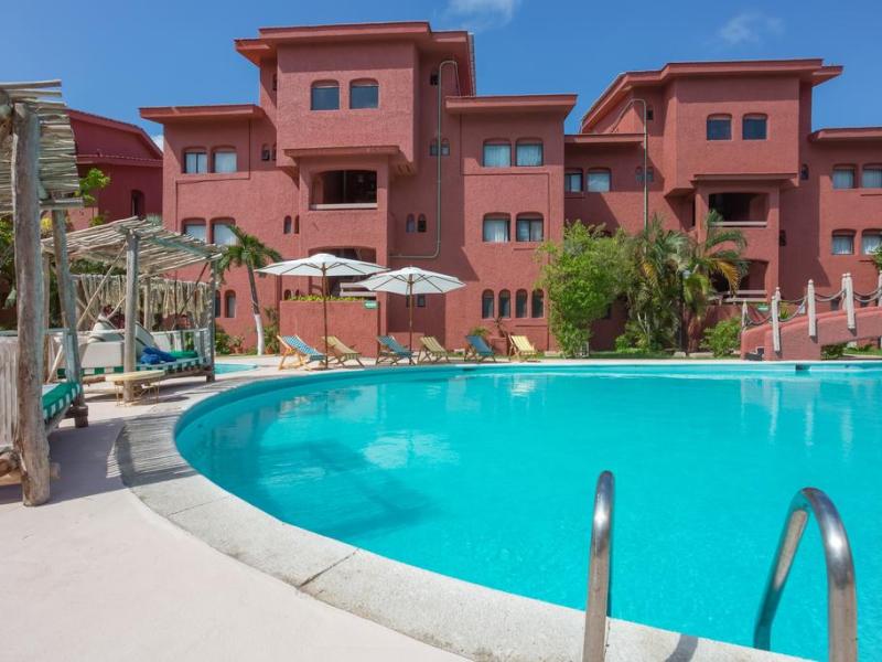 Selina Cancun Laguna Hotel Zone