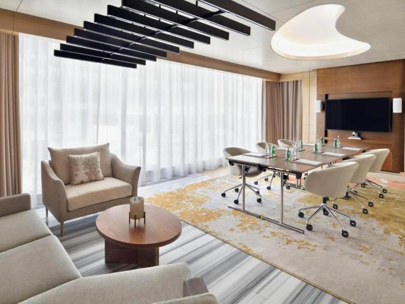 Crowne Plaza Dubai Marina