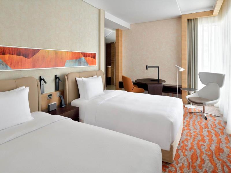 Crowne Plaza Dubai Marina