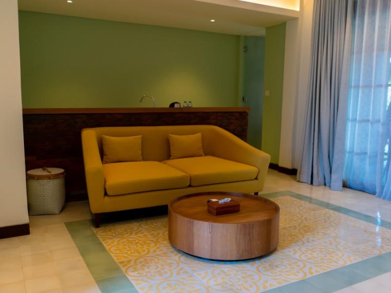 Fourteen Roses Legian