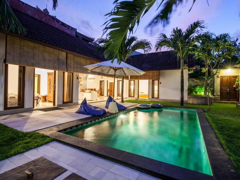 Casaluna Villa Seminyak