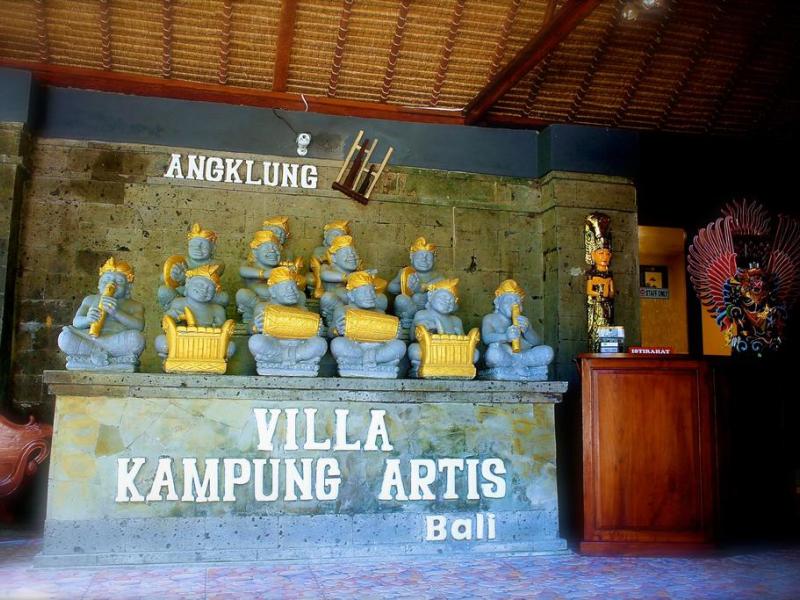 RedDoorz Plus near Tirta Empul Temple Ubud