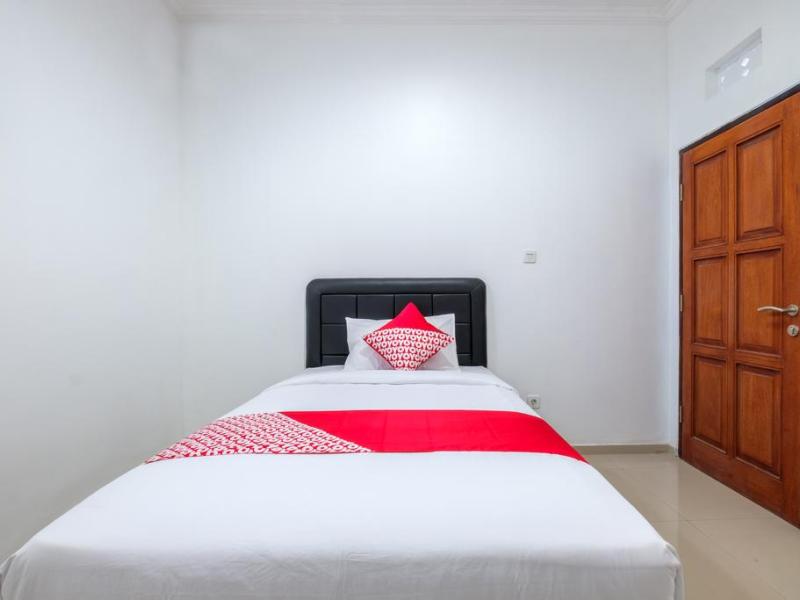 OYO 672 Bali Radiance Canggu