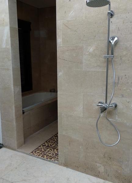 D`Djabu Guest House Echo Beach