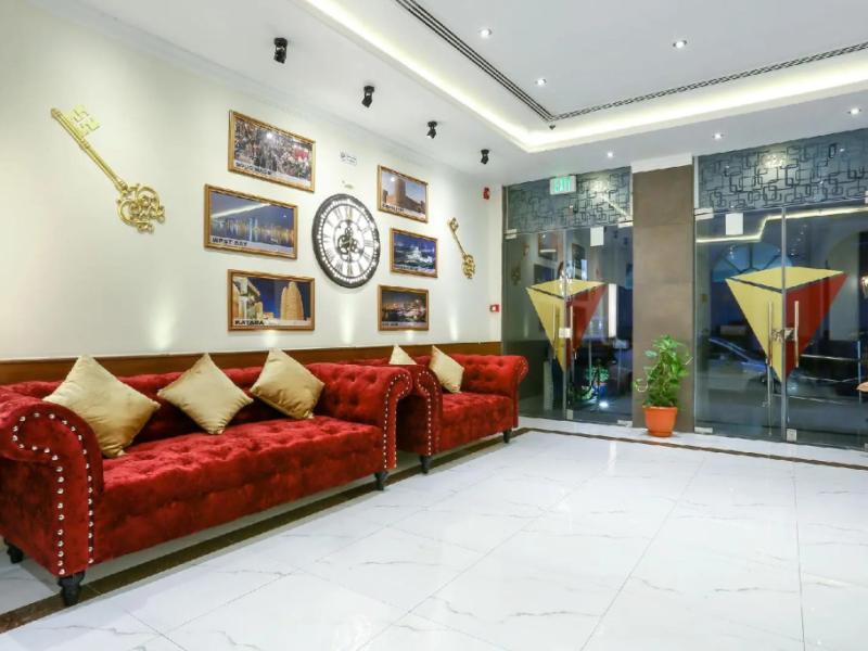 La Villa Suites Hotel